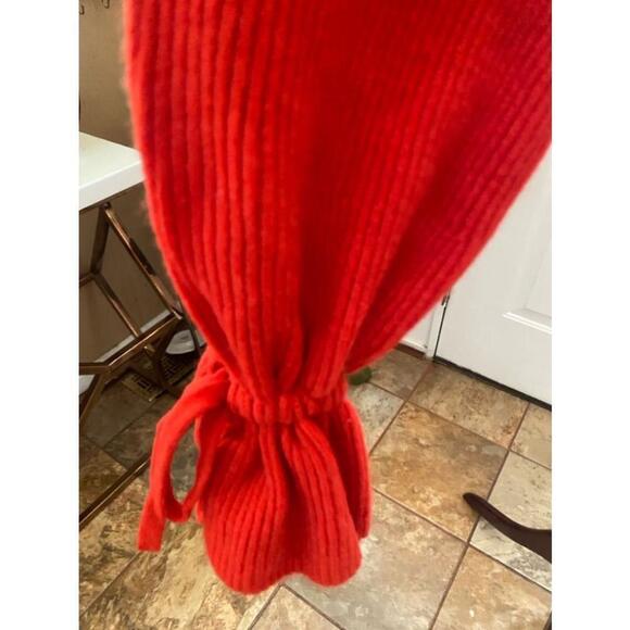 Ann Taylor ribbed red sweater with bows at cuffs size XL - Picture 6 of 7